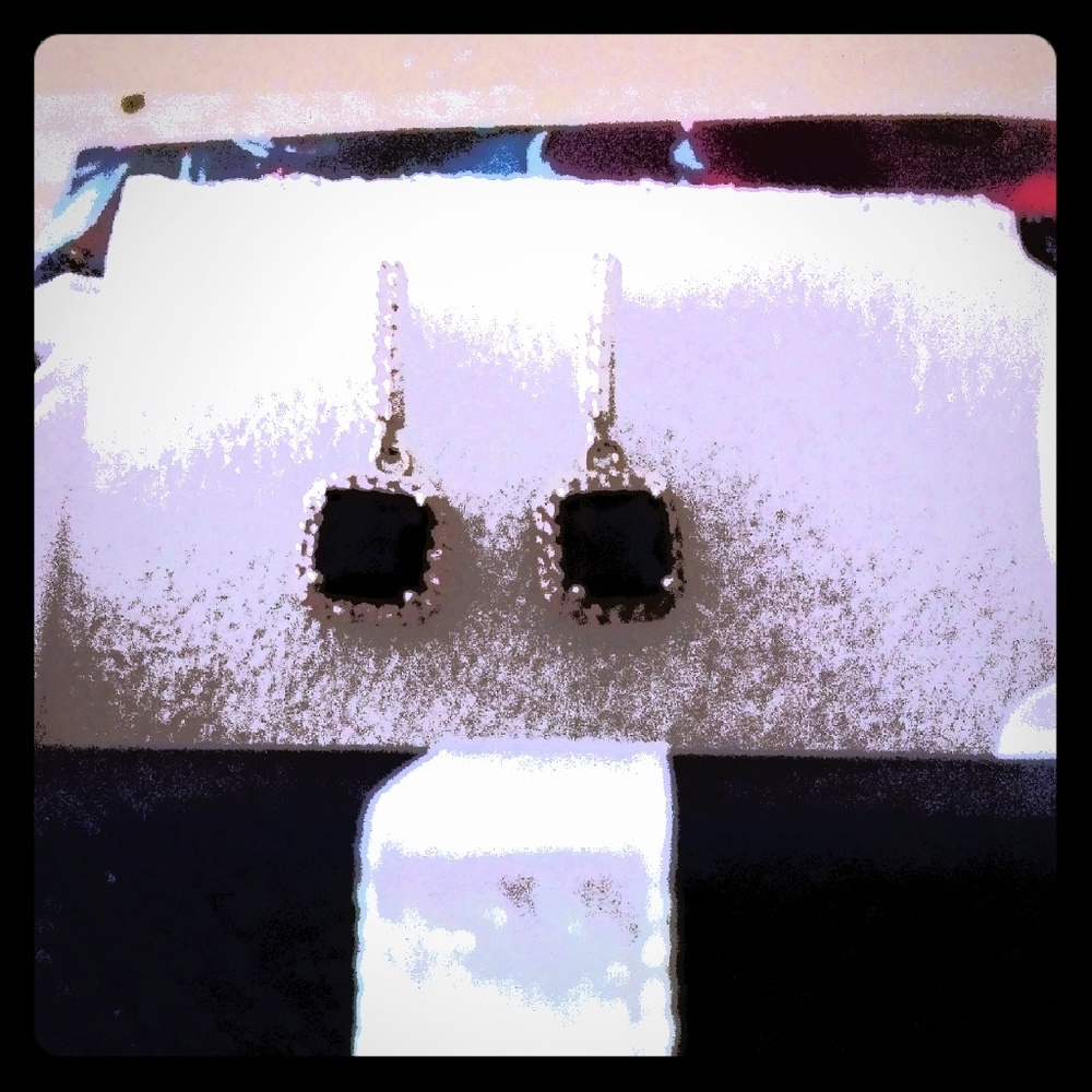 SAPPHIRE AND SILVER WITH WHITE ZIRCON 1" PI